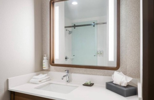 Lincoln Hotel | La Quinta Inn And Suites By Wyndham Lincoln