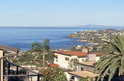 Diamond Crestview House | Laguna Beach Victorian House with Ocean View monthly Rental