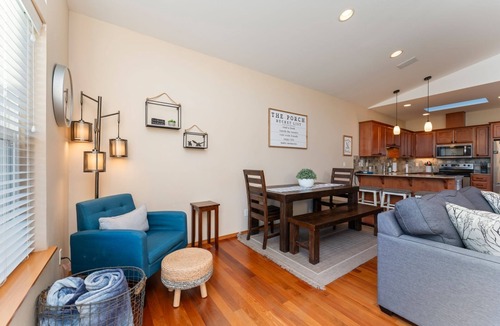Wapato Point House | Lake Daze - Wapato Ridge