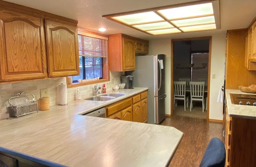 Lakehead-Lakeshore House | Lake Shasta Home on Dooney Creek Cove, Lakehead