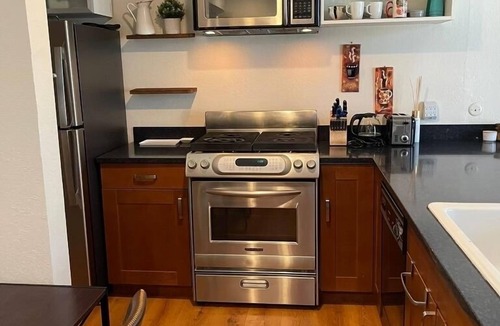 Dollar Point Condo | Lake Tahoe Getaway - HOT TUB, Pool, Near Beaches, Eateries, Hike, Bike & Rafting