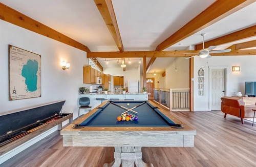 Kings Beach House | Lake View, Short Drive to Beach, Pool Table, Dogs Ok- Kings Beach Lookout