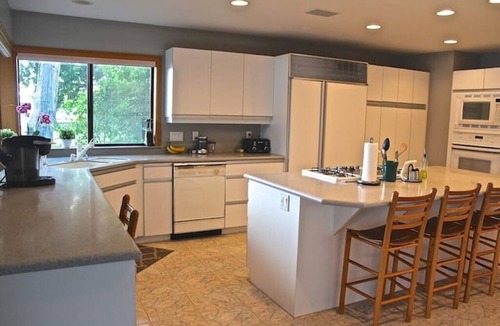 Bellingham House | Lake Whatcom waterfront home with panoramic views.