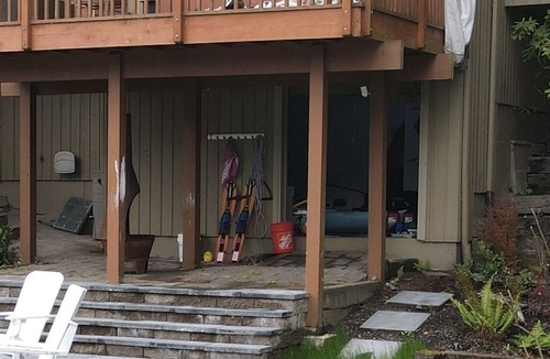 Sudden Valley House | Lakefront 5 bedroom & 3.5 bathroom House with Water Toys, Patio & Fire Pit