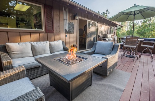 Glencoe Cabin | Lakemont Escape! | Hot Tub + Lake Privileges
