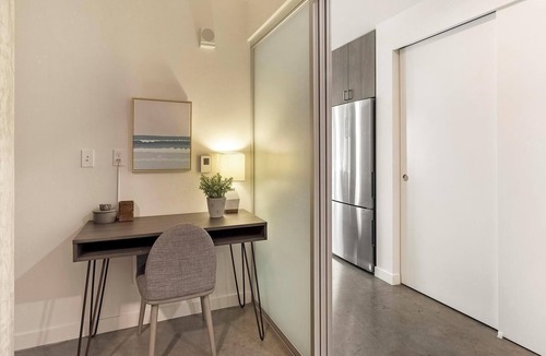 Mann Apartment | Landing | Chic 1BD, Gym, Game Room