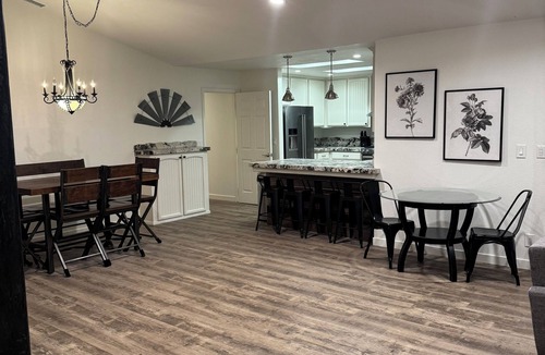 Paso Robles House | Large Groups 4-Bedroom, 2-Bath Paso Robles Retreat on Eastside Near Top Wineries