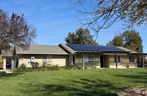 Paso Robles House | Large Groups 4-Bedroom, 2-Bath Paso Robles Retreat on Eastside Near Top Wineries