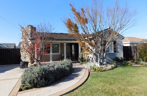 Campbell RV Rental | Levi's Stadium FIFA World Cup Full Hookup RV spot in Campbell