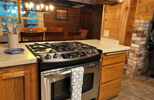 Freshwater House | Log Cabin Retreat in the Redwoods