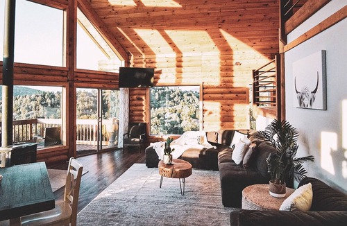 Pine Mountain Club Cabin | Log Cabin With Panoramic Views Of The Pines