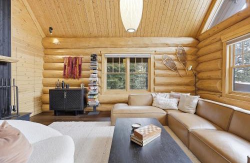 Bear Valley House | Log Cabin with Shou Sugi Ban Fireplace - VH401 home