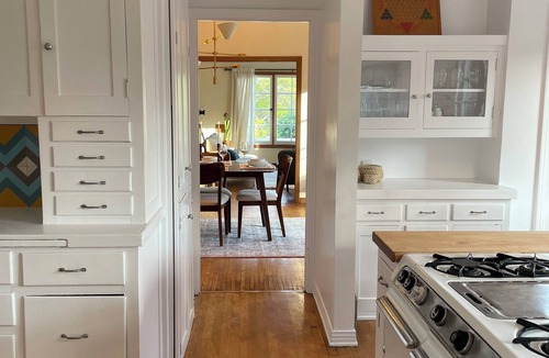 Mid City House | Los Angeles Garden Retreat, Close to Beaches, Attractions, Quiet and Serene
