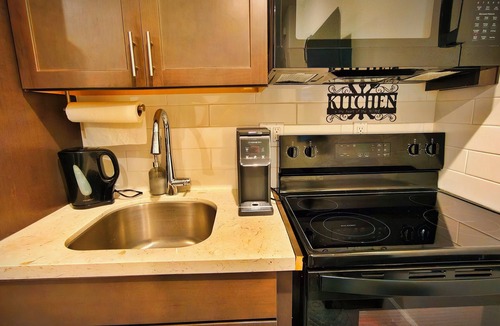 Antelope Apartment | Lovely 1-bedroom guest suite with AC in welcoming Antelope