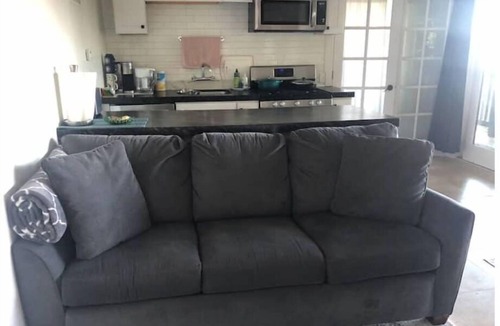 Almonte House | Lovely and Quiet suite with GORGEOUS VIEWS-10 min to Golden Gate Bridge