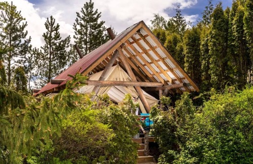 Everson Cabin | Luxurious Glamping Tent with heated indoor pool