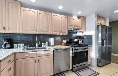 Tahoe Village House | Luxury 4BR | BBQ, Hot Tub & Lake Views | Sleeps 8