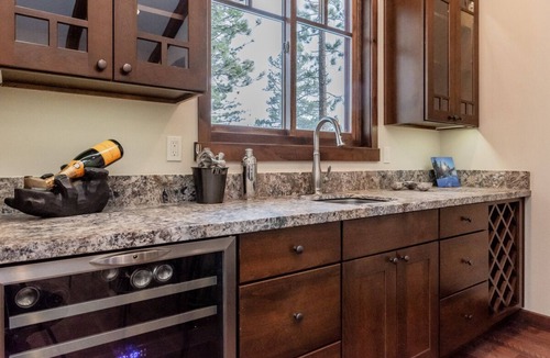 Stonegate House | Luxury Cabin with Private Hot Tub! Close to Village!
