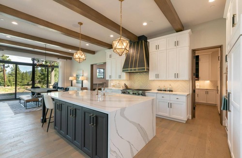 Ponderosa Palisades House | Luxury Carson Range Chateau | Private Hot Tub, Golf & Club Amenities