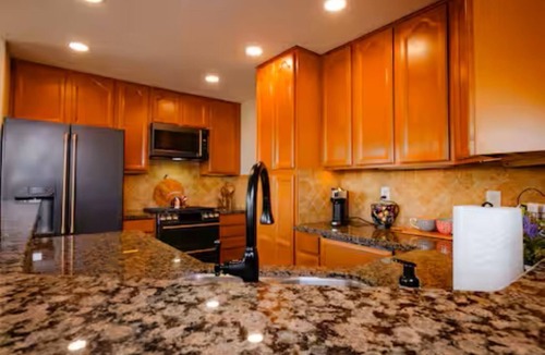 Winter Gardens House | Luxury Escape w/Panoramic Views + Private Retreat