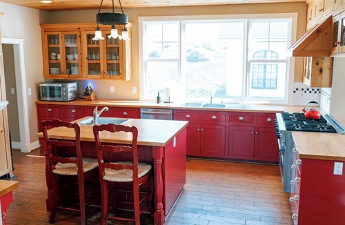 San Luis Obispo House | Luxury Estate with Pool, Hot Tub and Waterslide in San Luis Obispo, Sleeps 16