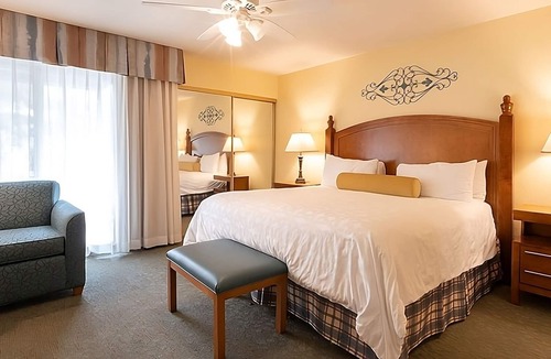 San Diego Country Estates Hotel | Luxury Living in the Heart of Ramona! Full Kitchen, Free Parking & Pool!