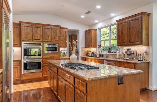Novato Villa | Luxury Spanish Colonial Villa – A Private Retreat in Marin County on 2 Acres
