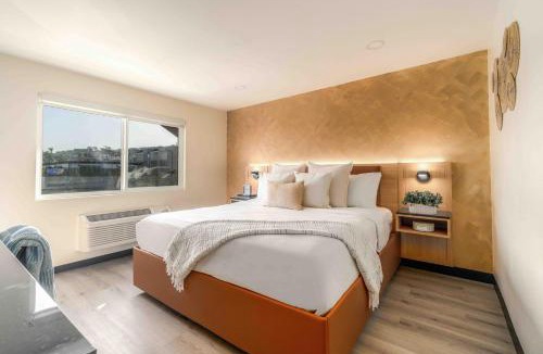 Point Loma Hotel | LYFE INN & SUITES by AGA - San Diego Airport Point Loma