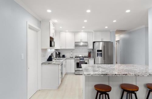 San Jose House | #Marbella Lane - Immaculate & Cozy 3BR Home 12-Min to Levi's