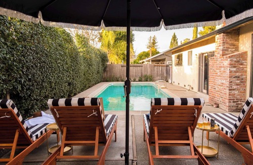Bennett Valley House | Marigold by Avantstay Warm & Stylish Home in Wine Country w/Pool