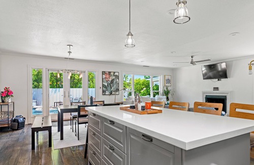 San Rafael House | Marin County Wellness Retreat | Pool, Hot Tub & Cold Plunge