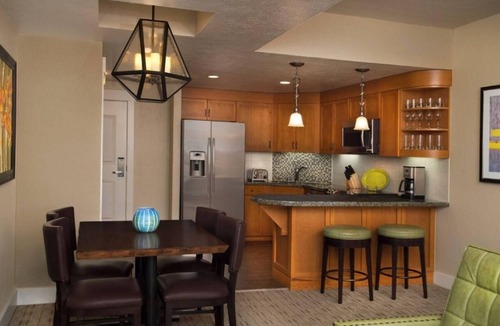 South Lake Tahoe Resort | Marriott Grand Residence Club, Lake Tahoe 2 Bedroom Residence (3 Baths)