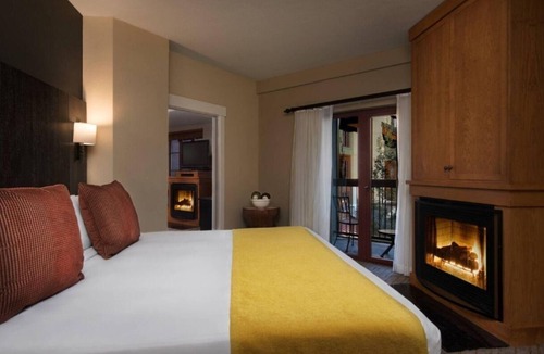 South Lake Tahoe Resort | Marriott Grand Residence Club, Lake Tahoe 2 Bedroom Residence (3 Baths)