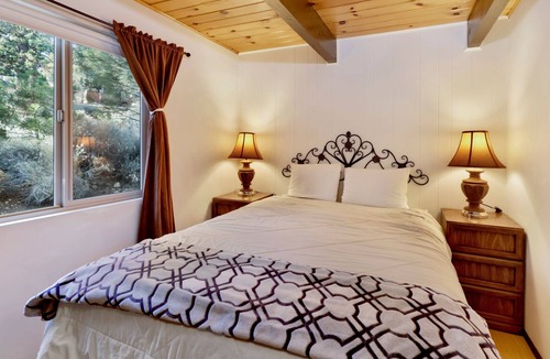 Whispering Forest Cabin | Meadow View Chalet- Ultra Serene Shay Meadow Location
