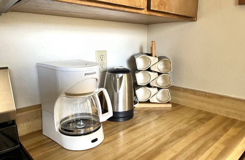Graeagle Apartment | Mill Pond View, 3 Bedroom, Sleeps 7