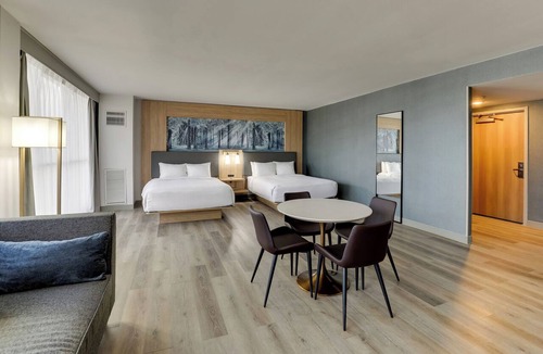 Mobile Hotel | Mobile Marriott