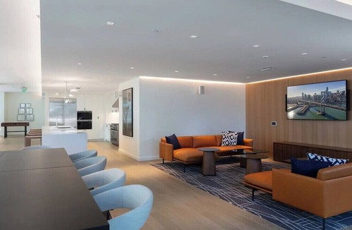 South Beach Condo | Modern 1BR Retreat at 500 Folsom w Pool & Gym