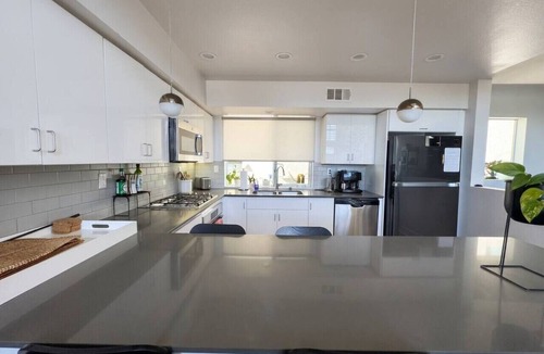 Downtown Los Angeles House | Modern 2BR + Loft Family Home, steps to Echo Park