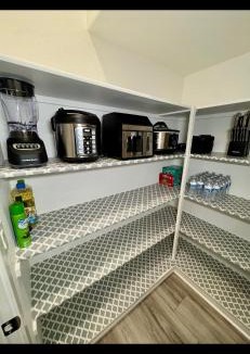 Nut Tree House | Modern Luxurious 3BR Retreat near Napa SAC SF
