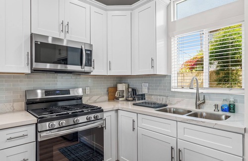 Park Mesa Heights Apartment | Modern Luxury Studio-Near LAX, SoFi & Beaches