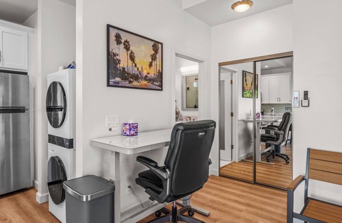 Park Mesa Heights Apartment | Modern Luxury Studio-Near LAX, SoFi & Beaches