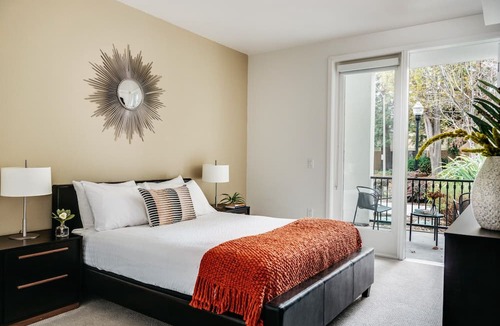 Morse Park Apartment | Modern One Bedroom in Silicon Valley