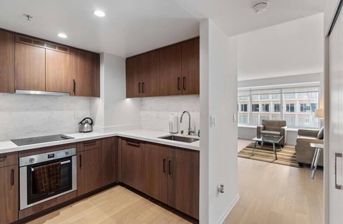 Downtown San Francisco Apartment | Modern Private 1BR Apt. | SOMA San Francisco CA | + Amenities