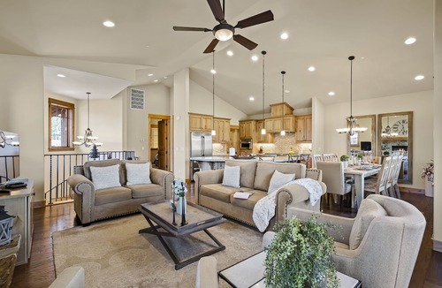 Truckee House | Modern Schaffer's Mill Home | AC, King | Golf Access | Near Lake, Trails & Town