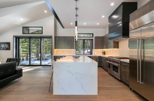 Ponderosa Palisades House | Modern Schaffer's Mill Home Minutes From Northstar & Downtown