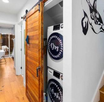 West Woodland House | Modern Sustainable Design in Ballard - 92 Wlkscore