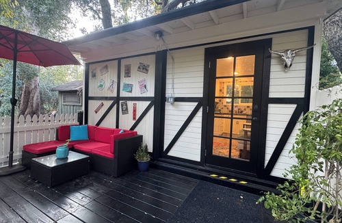 Silverado Apartment | Modjeska Canyon’s Cozy 1 Bedroom Haunted Manor