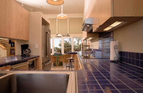Castroville House | Monterey Dunes 208 - Moss Landing Townhome - A Mile of Beachfront!