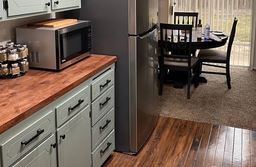 Springville House | Mountain Quail Retreat
