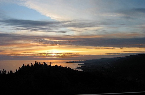 Smith River Apartment | Mountain Top Private Estate, With 360 Degree Vistas Of The Sea And Mountains